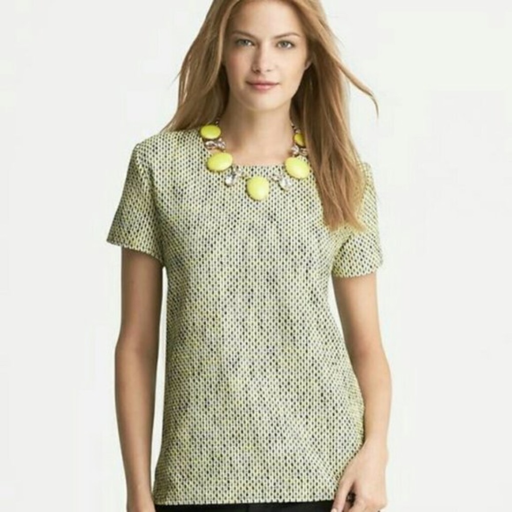 BANANA REPUBLIC - TWEED FRONT TOP -like new
